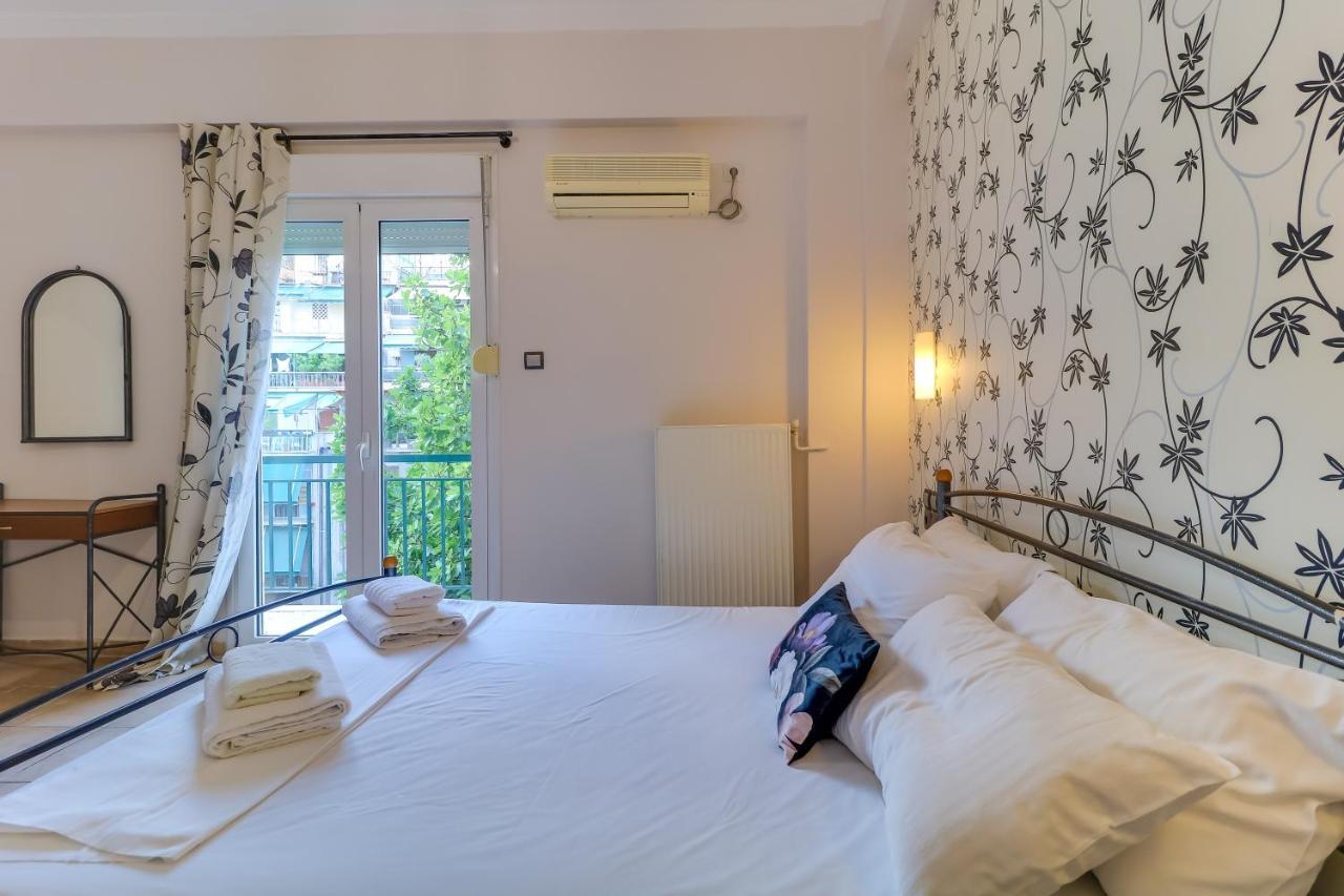 Hoteleros Dionysos Athens Exterior photo