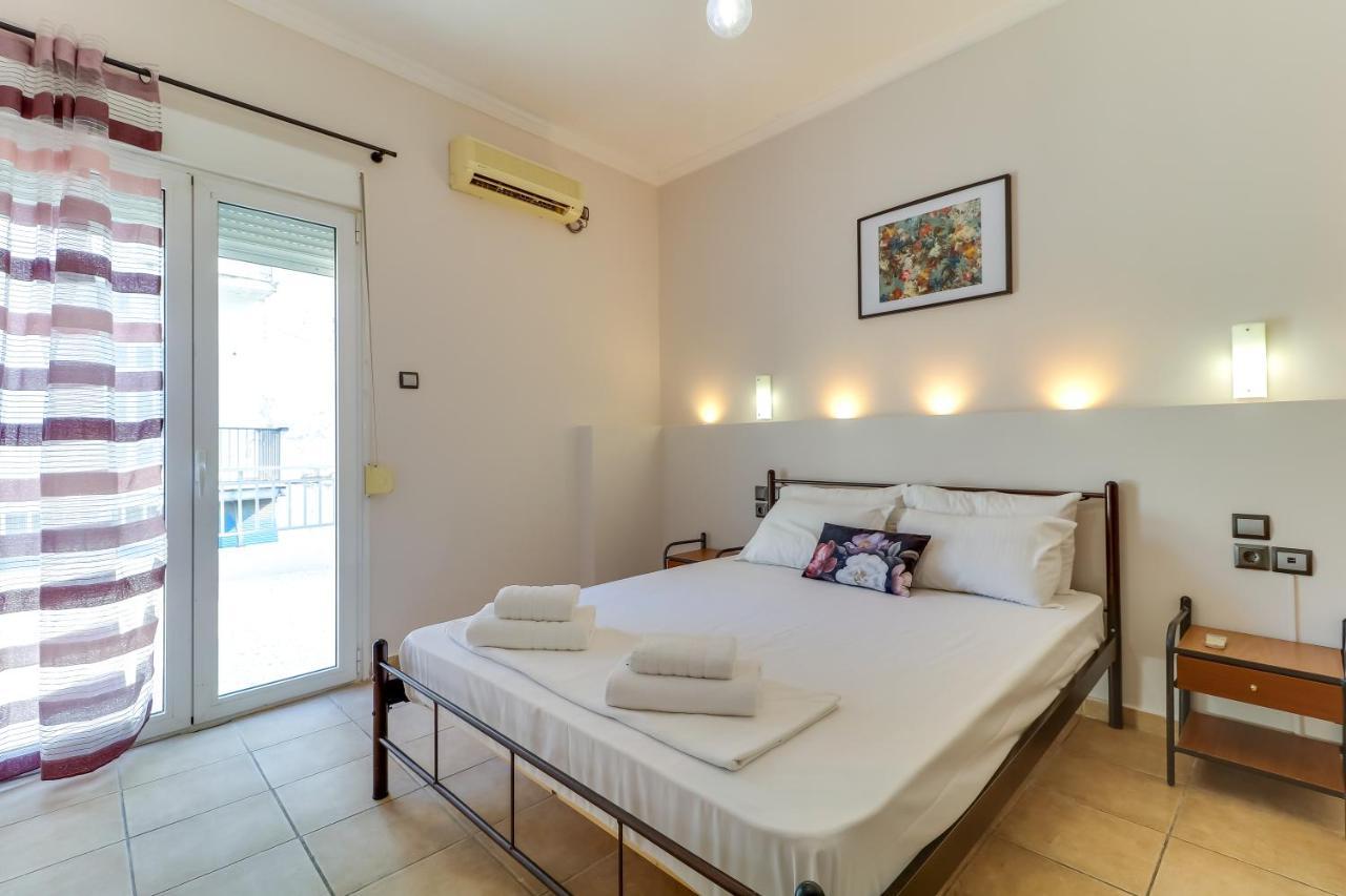 Hoteleros Dionysos Athens Exterior photo
